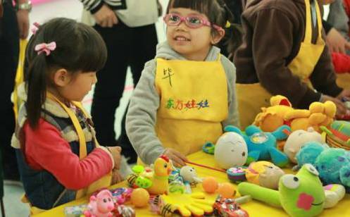 海洋球风暴席卷淘你欢,一起冲入百万海洋球high翻天吧 双月卡火爆派送中