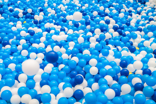 游乐场海洋球亲子乐园 孩子的梦幻海洋，家庭的欢乐时光